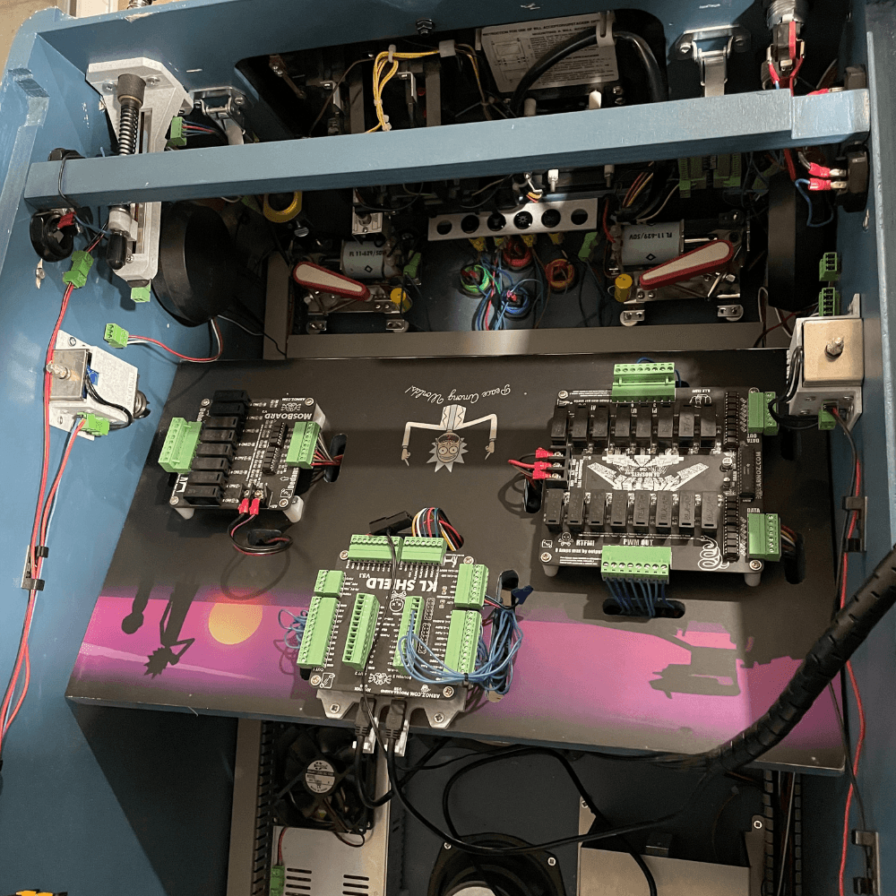 Fabrication d’un flipper virtuel avec du HPL