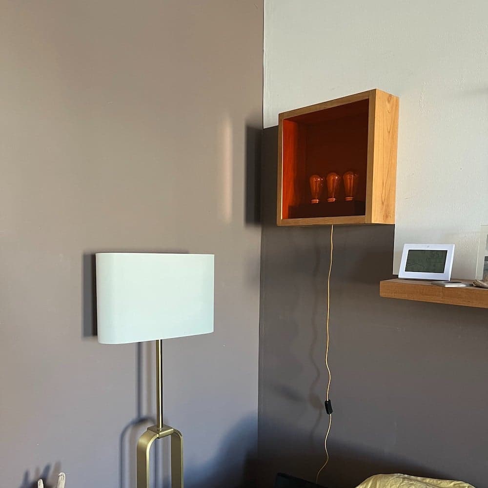 Lampe design en plexiglass 2