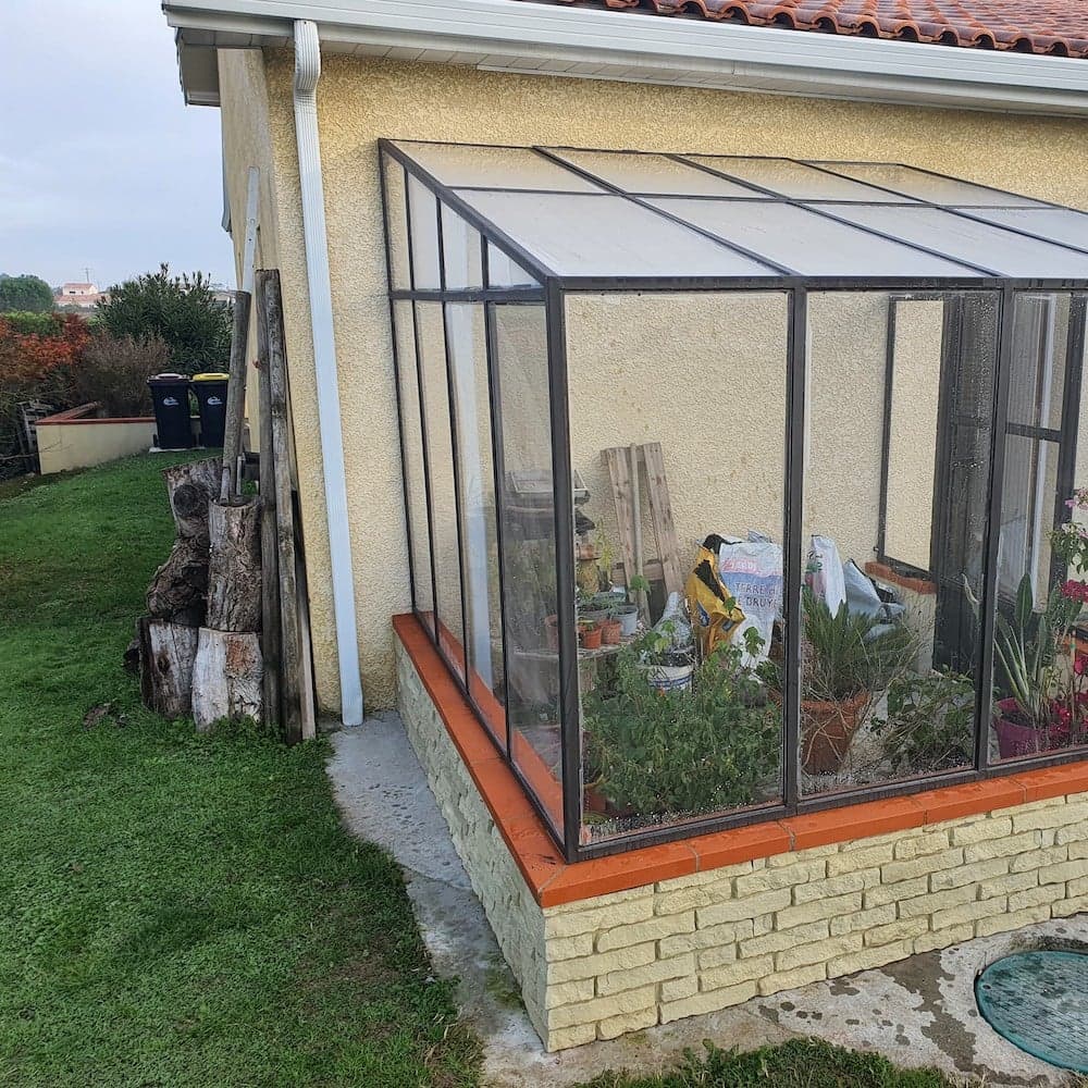 Construction d’une serre en plexiglass 02