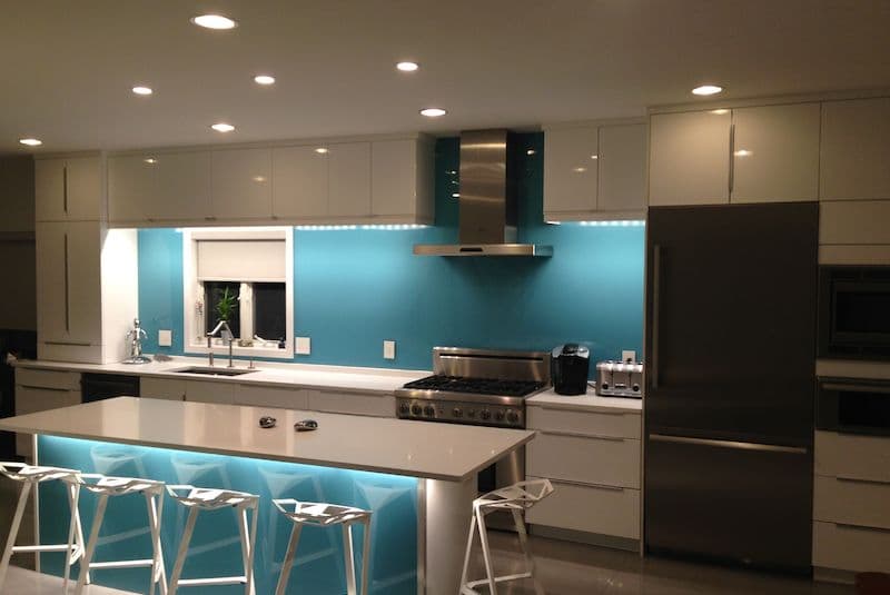 Credence cuisine plexiglass bleu