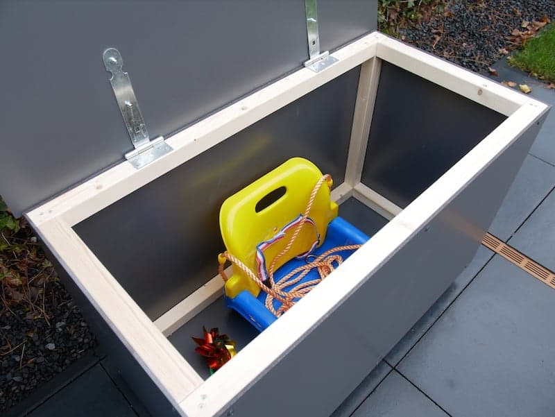 DIY Coffre a jouet exterieur