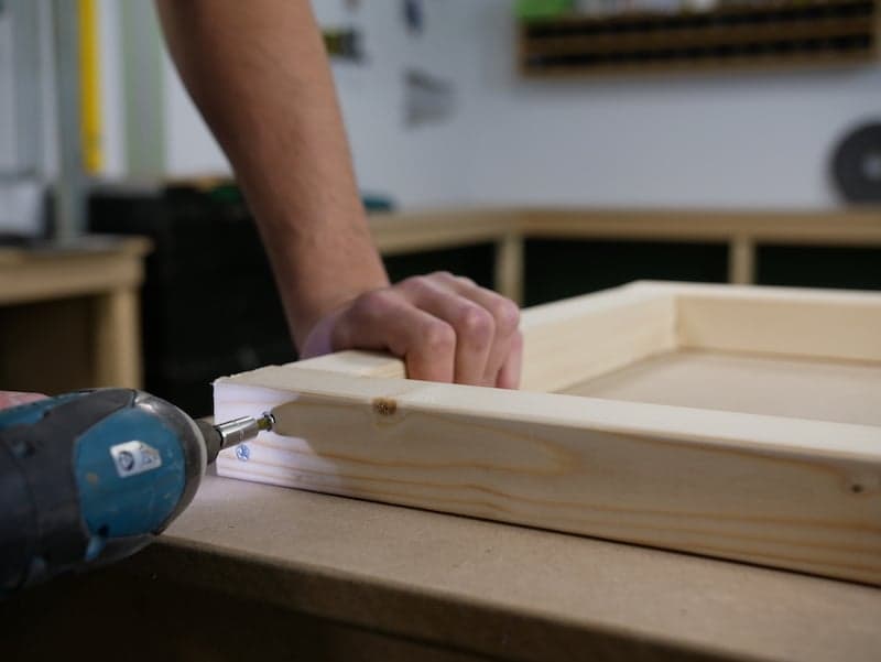 DIY boite a colis faire le cadre superieur