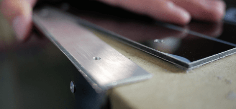 Fixation de dibond etape 2