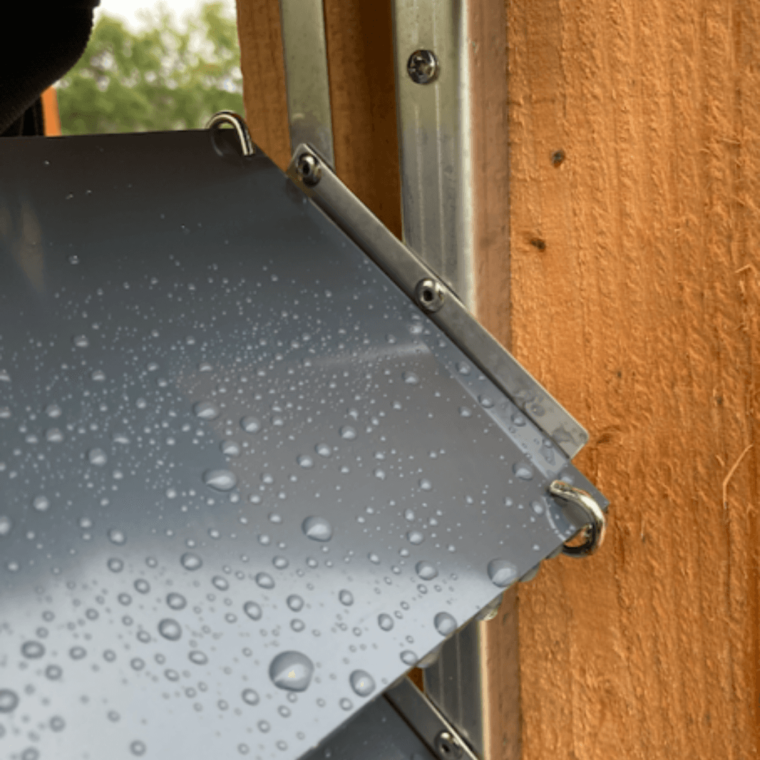 Pare-vent avec lames orientables en PVC