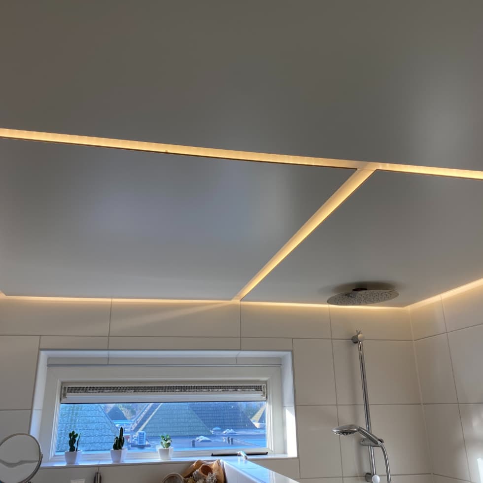 Plafond-badkamer-hpl-6-980x980