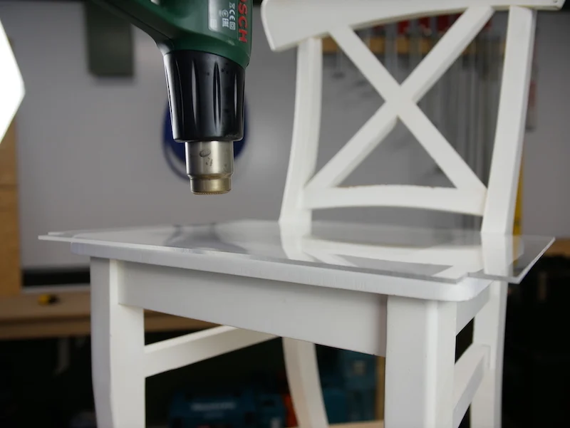 Plier du plexiglas : voici comment faire