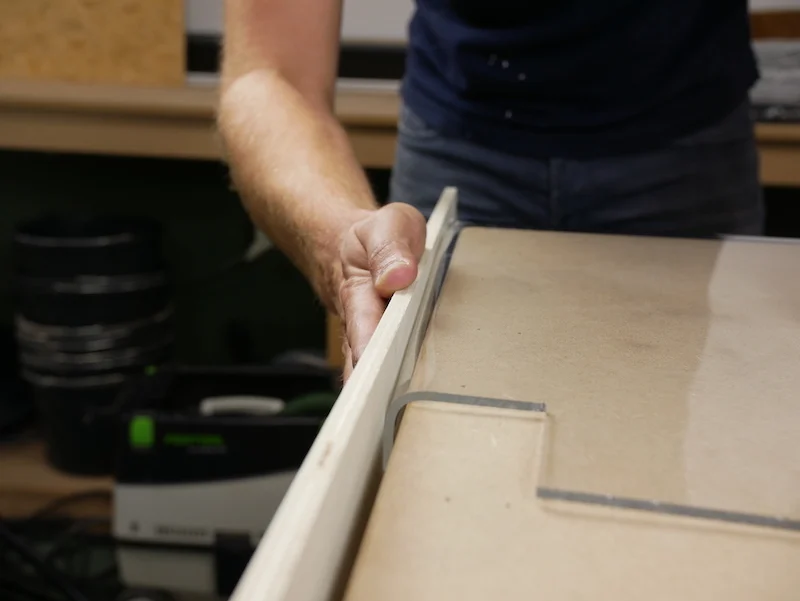 Plier du plexiglas : voici comment faire
