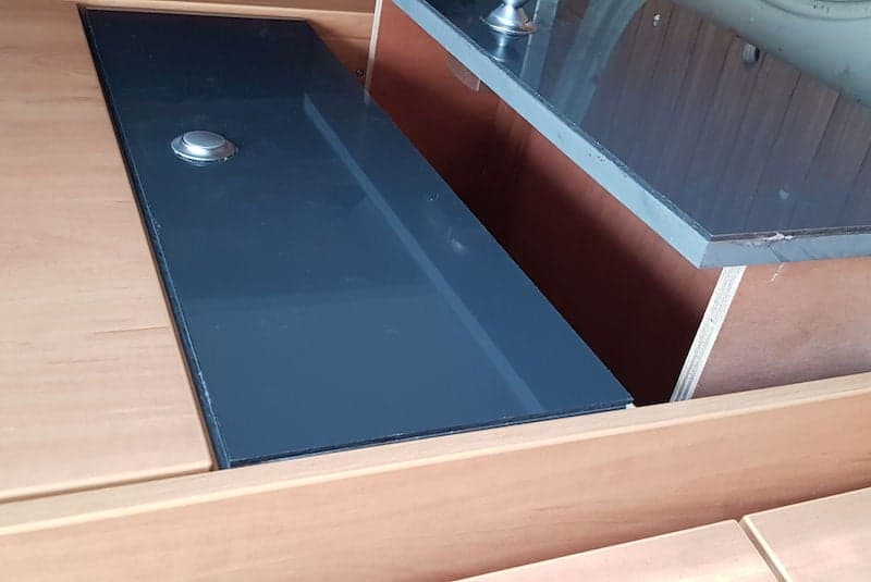 Van converti en camping car tiroirs alupanel