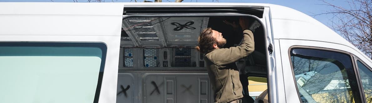 Transformez votre fourgon en bannière de camping car