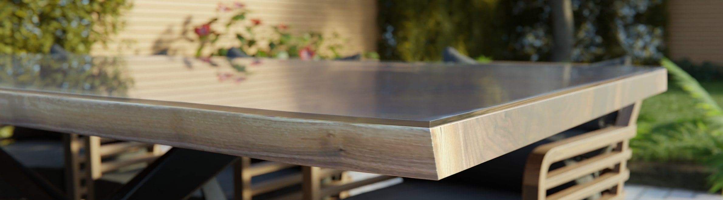 Découvrez comment une protection de table en plastique sur mesure peut protéger vos meubles de l'usu