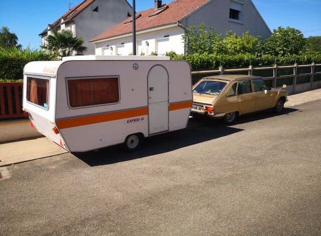 Vitre de caravane en plexiglass