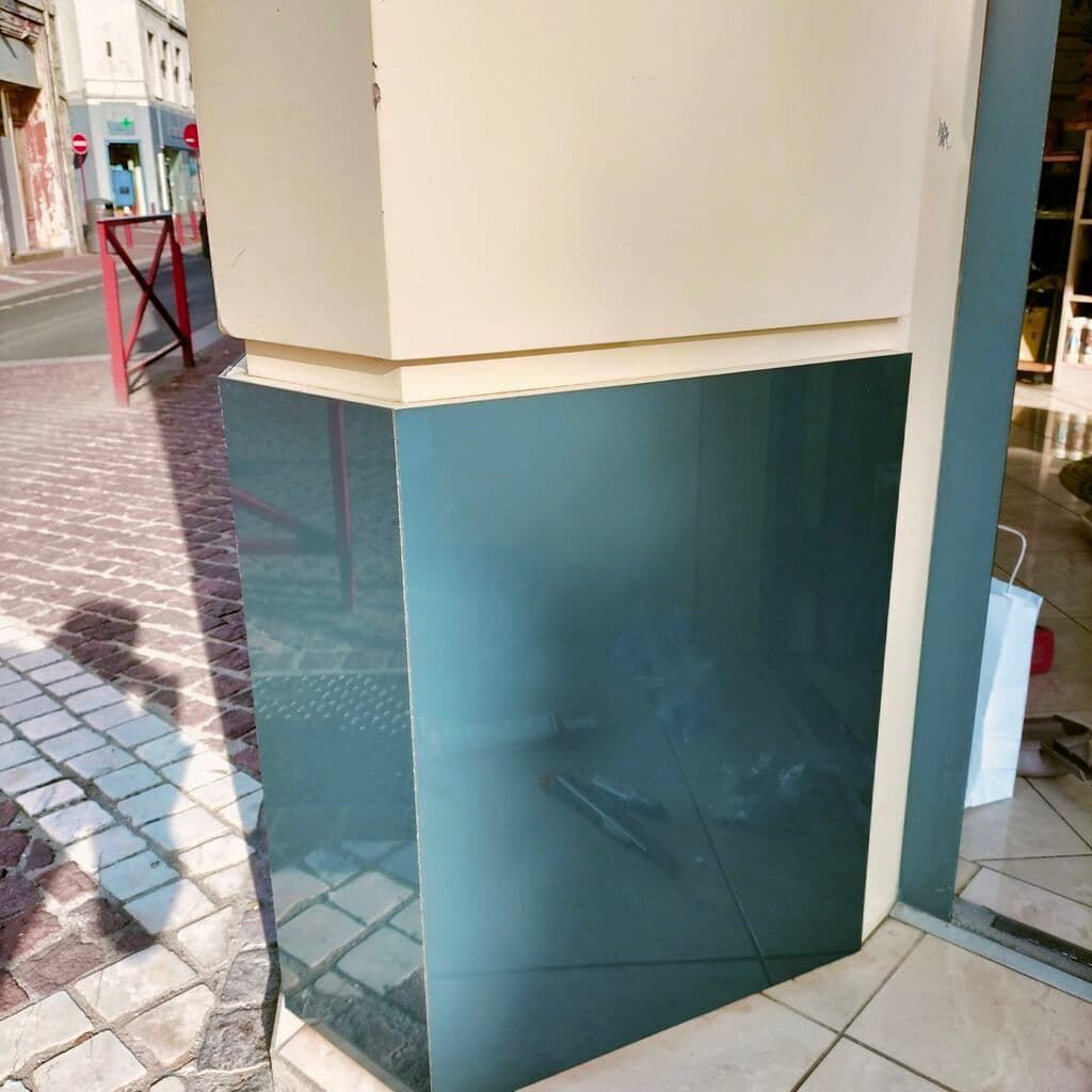 re--fection-de-devanture-de-boutique-avec-de-l---aluminium02