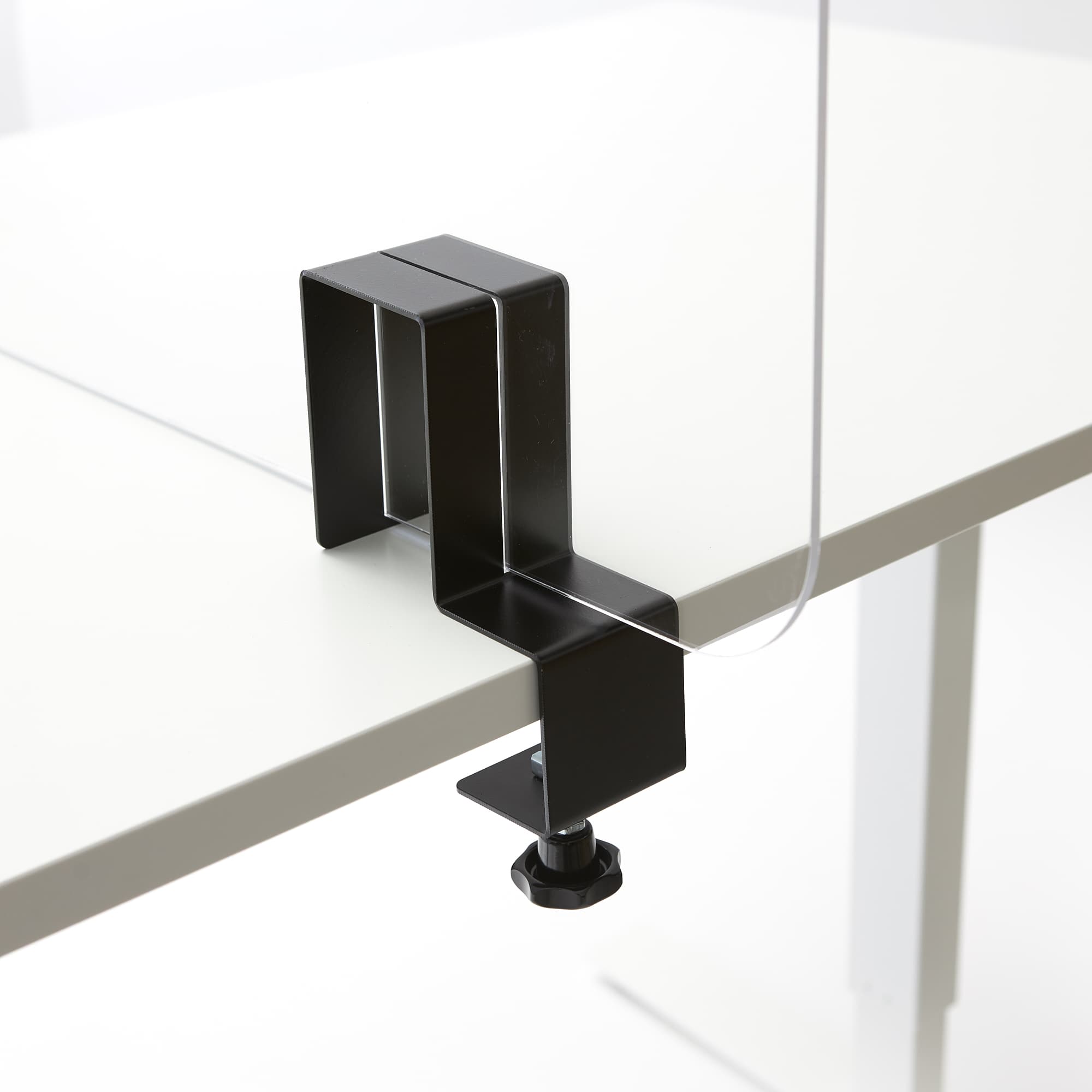 Support plexiglass pour sur la table